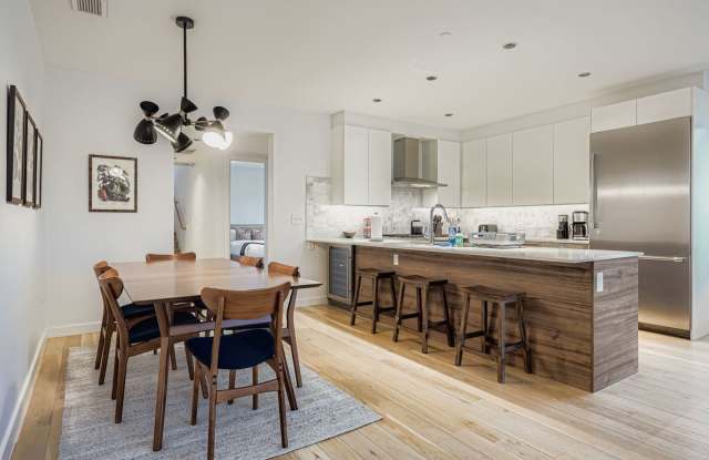 Luxury Flatirons View Retreat w/ Rooftop Deck Gallery 3