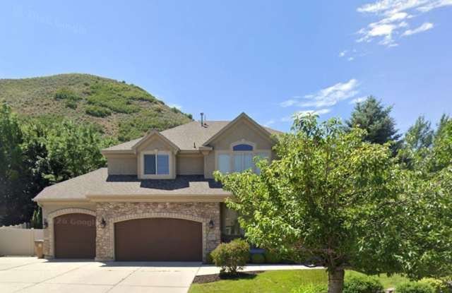 Stunning Mother-In-Law Apartment in Desirable Draper Location! Gallery 1