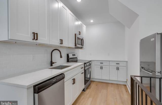 4220 BALTIMORE Avenue photos photos