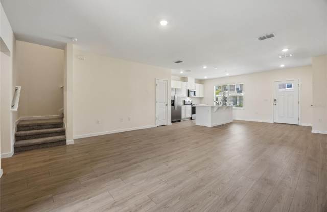 16588 BARBOURS CREEK Way Gallery 4