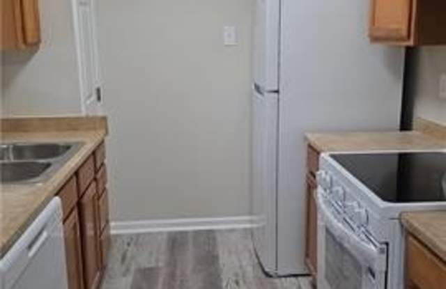 7840 WAVE Drive Gallery 3