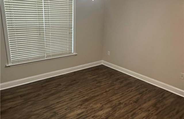 1082 Canter Bend Gallery 4