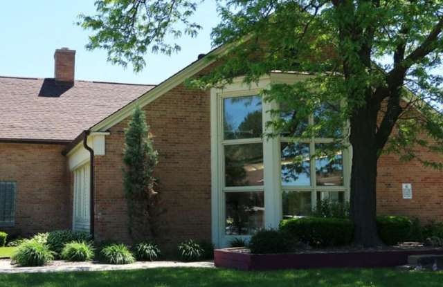 River Place Apartments Gallery 3