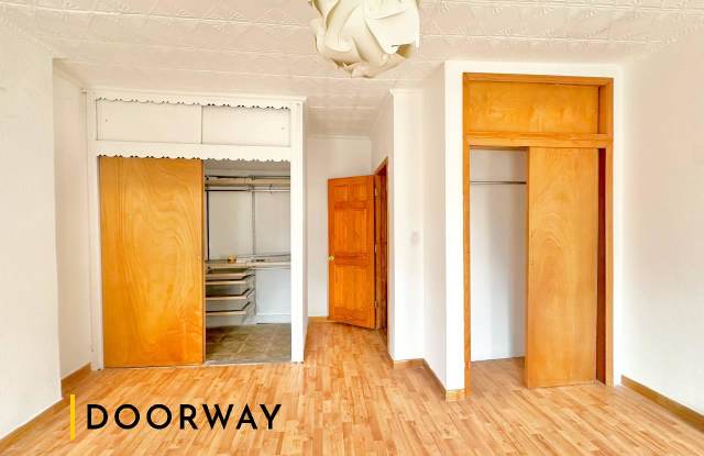 982 Bedford Ave photos photos