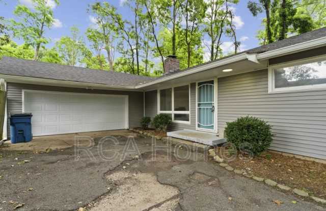 2292 West 67th Street photos photos