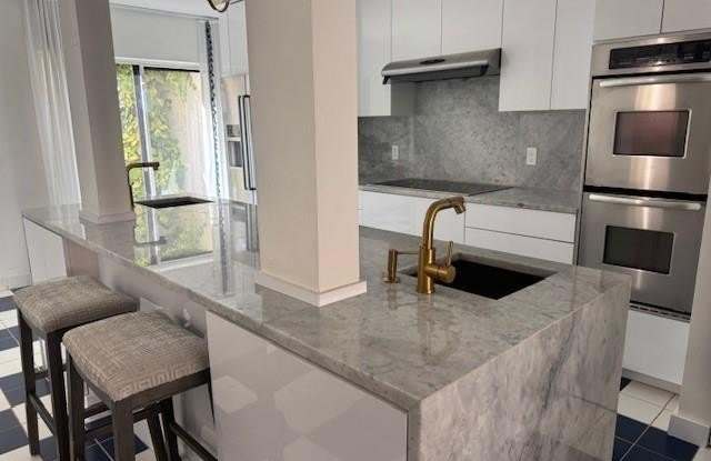 8045 Eastlake Dr photos photos