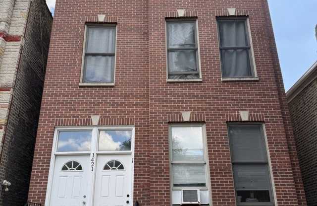1421 N Rockwell Street photos photos