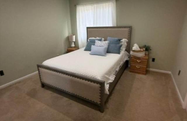 4 Keystone Ct Gallery 2