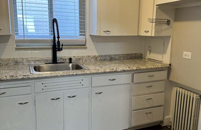 2376 E Iliff Ave photos photos