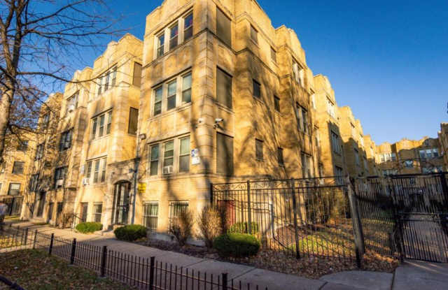 5040 West Washington Blvd. - 5040 West Washington Boulevard, Chicago, IL 60644