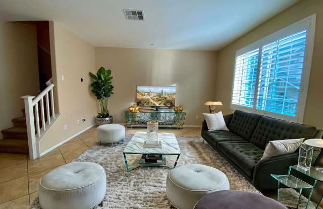 Beautiful 3-Bed, 2.5-Bath Townhouse with 2-Car Garage in North Upland photos photos Beautiful 3-Bed, 2.5-Bath Townhouse with 2-Car Garage in North Upland photos photos