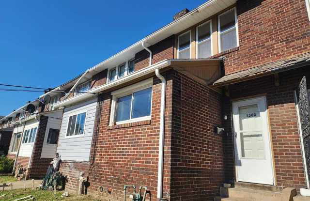 Tired of being a renter and want to own your own home? This is a Lease with Option to Purchase deal (this is NOT a traditional rental). photos photos