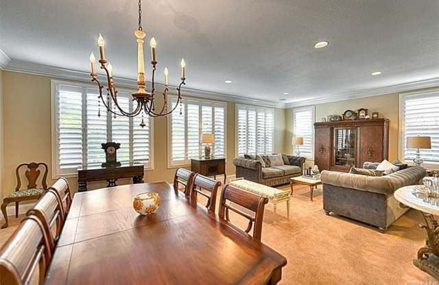 2963 Oakberry Court Gallery 4