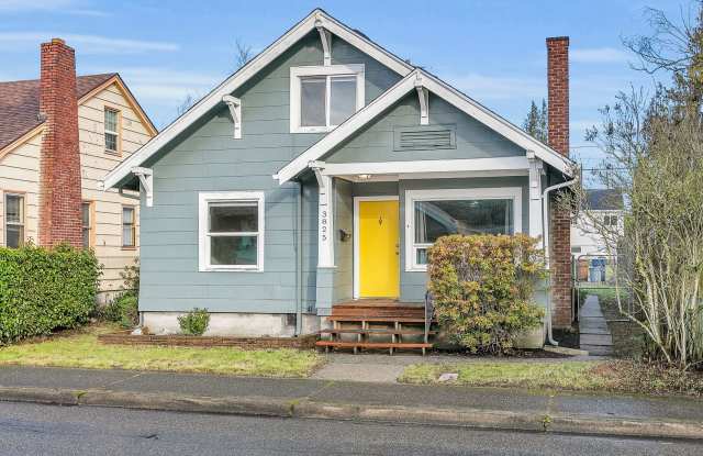Welcome Home! Charming 3 bedroom Craftsman - 3825 South 12th Street, Tacoma, WA 98405