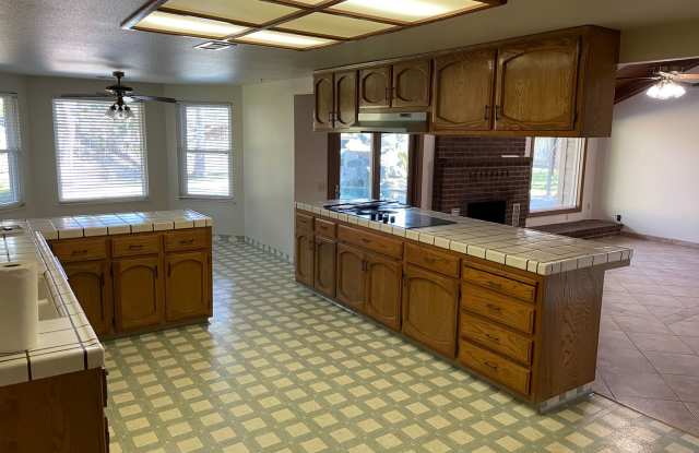 Atwater County Living - 2200 Station Avenue, McSwain, CA 95301