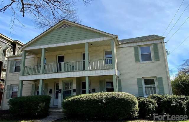 907 Lexington Avenue unit: 4 photos photos