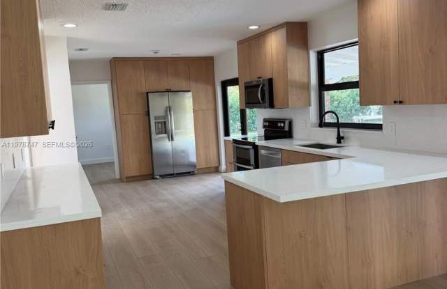 12504 SW 99th Ave photos photos 12504 SW 99th Ave photos photos