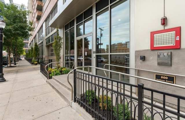 800 JACKSON ST photos photos