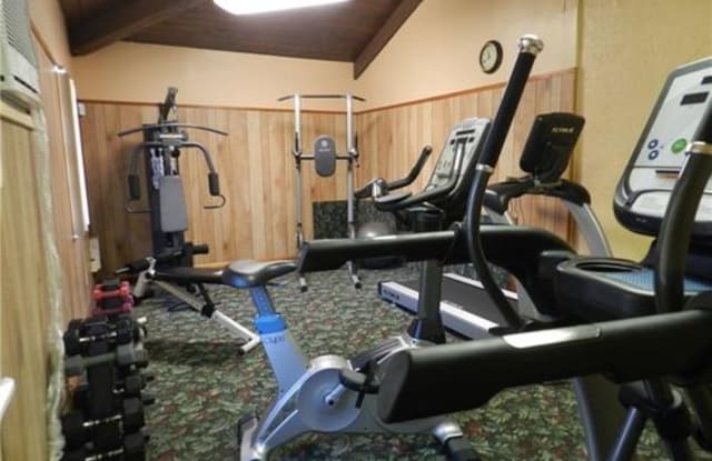 217 West Laurel Drive - 217 Laurel Drive, Margate, FL 33063