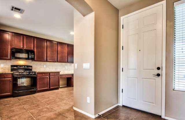 2134 W Ian Dr Gallery 2