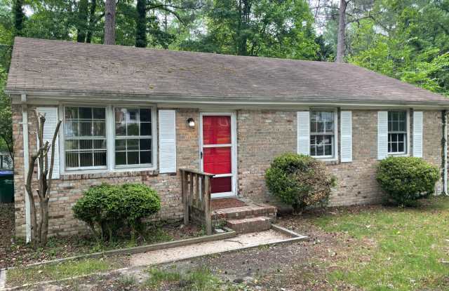 Stratford Hills Rancher photos photos