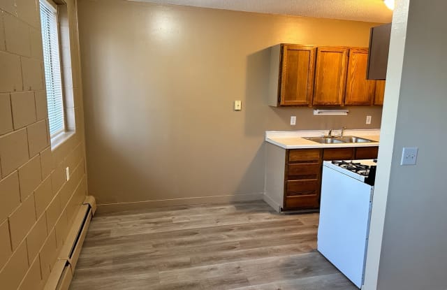 2926 Harriet Ave S photos photos