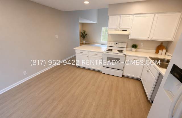 9731 Spruce Ridge Dr - 3 Bedroom Home With Covered Patio In San Antonio Gallery 4
