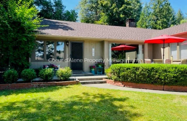3 bed, 2 bath house near Hayden Lake Country Club photos photos