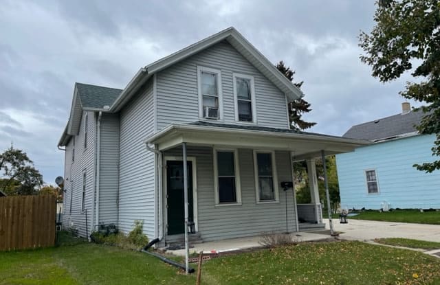 1324 New York Ave. photos photos