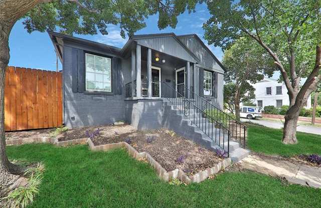 417 N Montreal Avenue Gallery 2