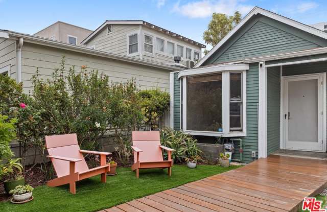 2730 2nd St photos photos