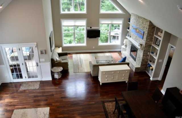 2612 East Nora Hill Drive Gallery 3