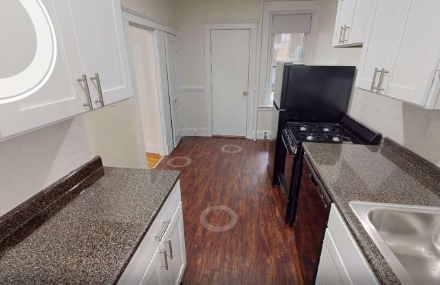 Charming 2.5 Bedroom-No Broker Fee photos photos