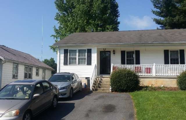 2504 HICKORY ST photos photos