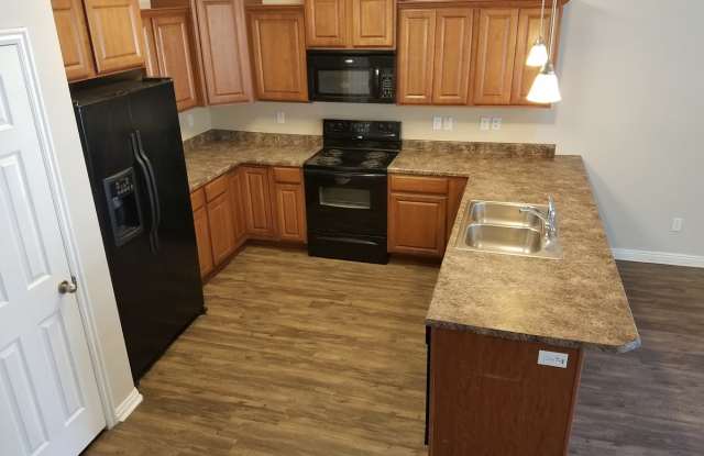 144 N 1580 W Gallery 2