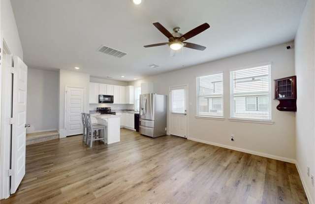 1415 Desire Lane Gallery 3