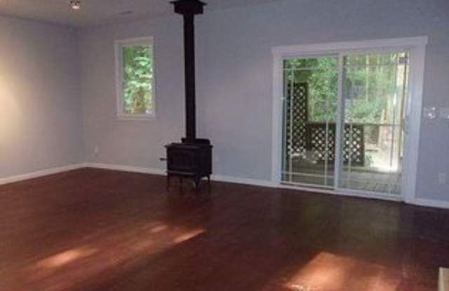 3414 Beech Drive Gallery 2