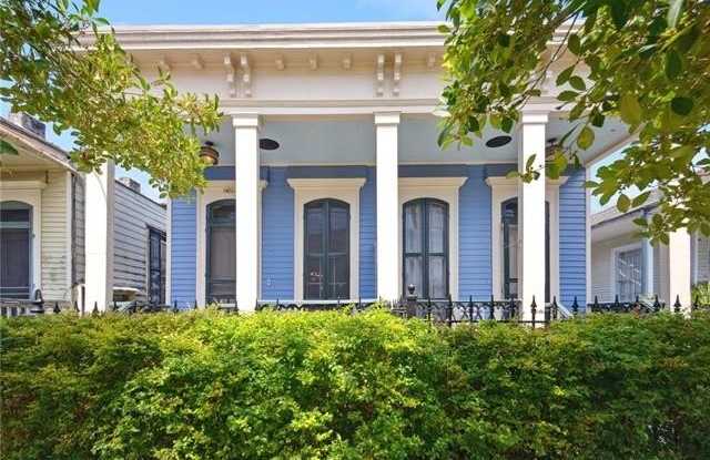 2425 ANNUNCIATION Street photos photos