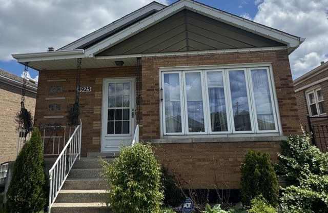 4925 S Leamington Avenue photos photos