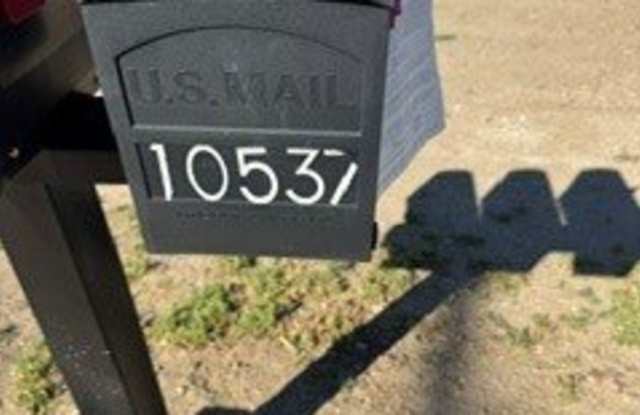 10537 Variel Avenue photos photos