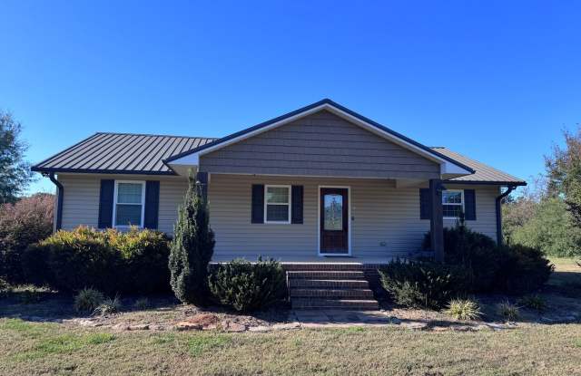3 BED 2 BATH HOME LOCATED IN SEAGROVE! Gallery 1