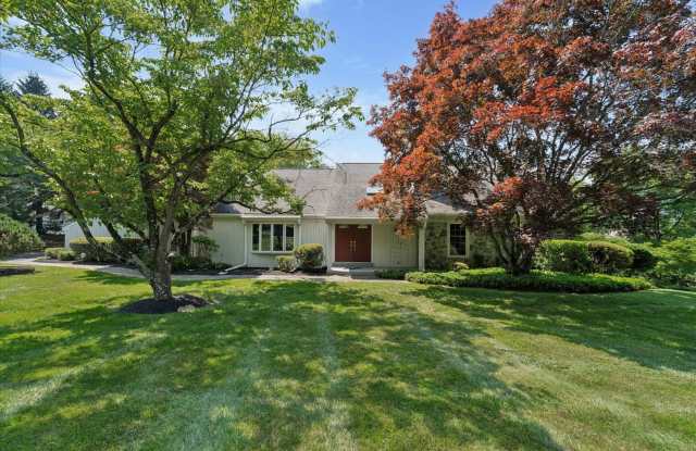 Beautiful 4B/2.5B Single Family Home in West Chester School District! photos photos
