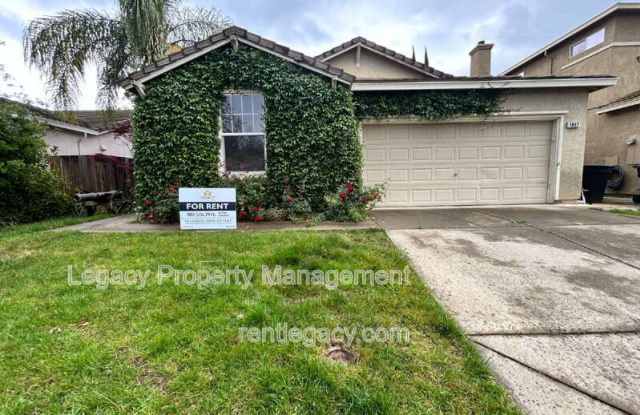 1867 Malachite Way photos photos