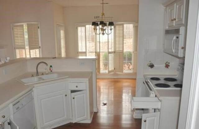 105 Pine Knoll Trace Gallery 4