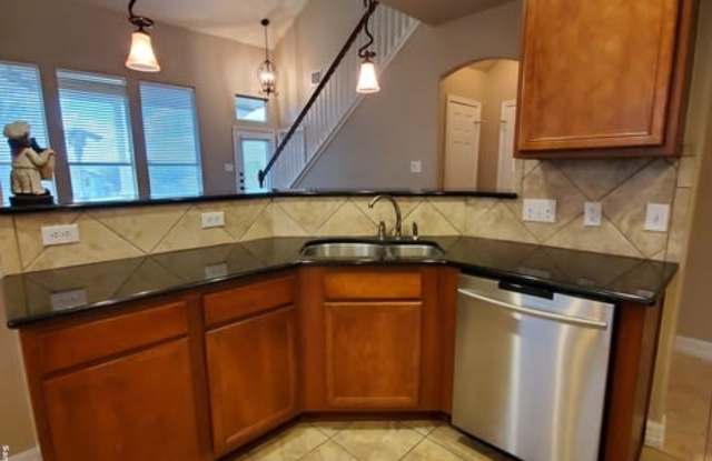 3767 COLUMBIA DR Gallery 4