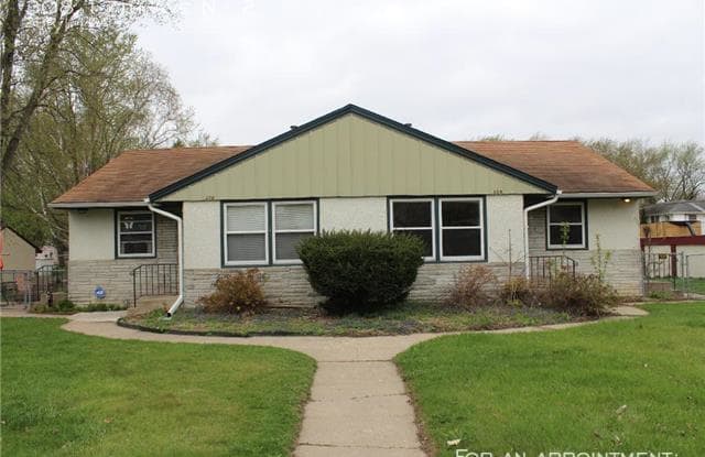 308 17th Ave N - 308 17th Avenue North, Hopkins, MN 55343