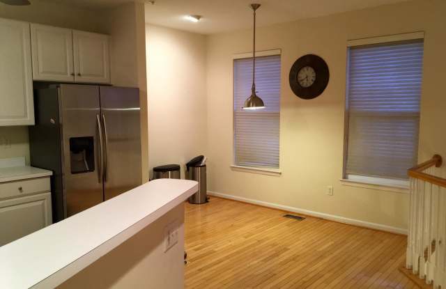 2547 VIREO COURT Gallery 4