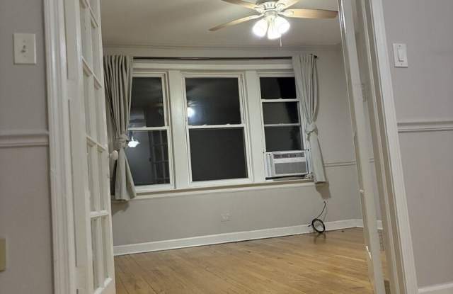 5143 S Kenwood Avenue Gallery 3