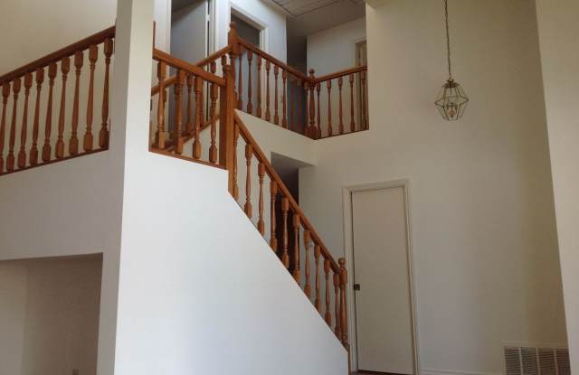 902 Homestead Place Gallery 3