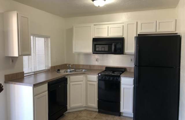5810 South 6th Street - 5810 South 6th Street, Phoenix, AZ 85040